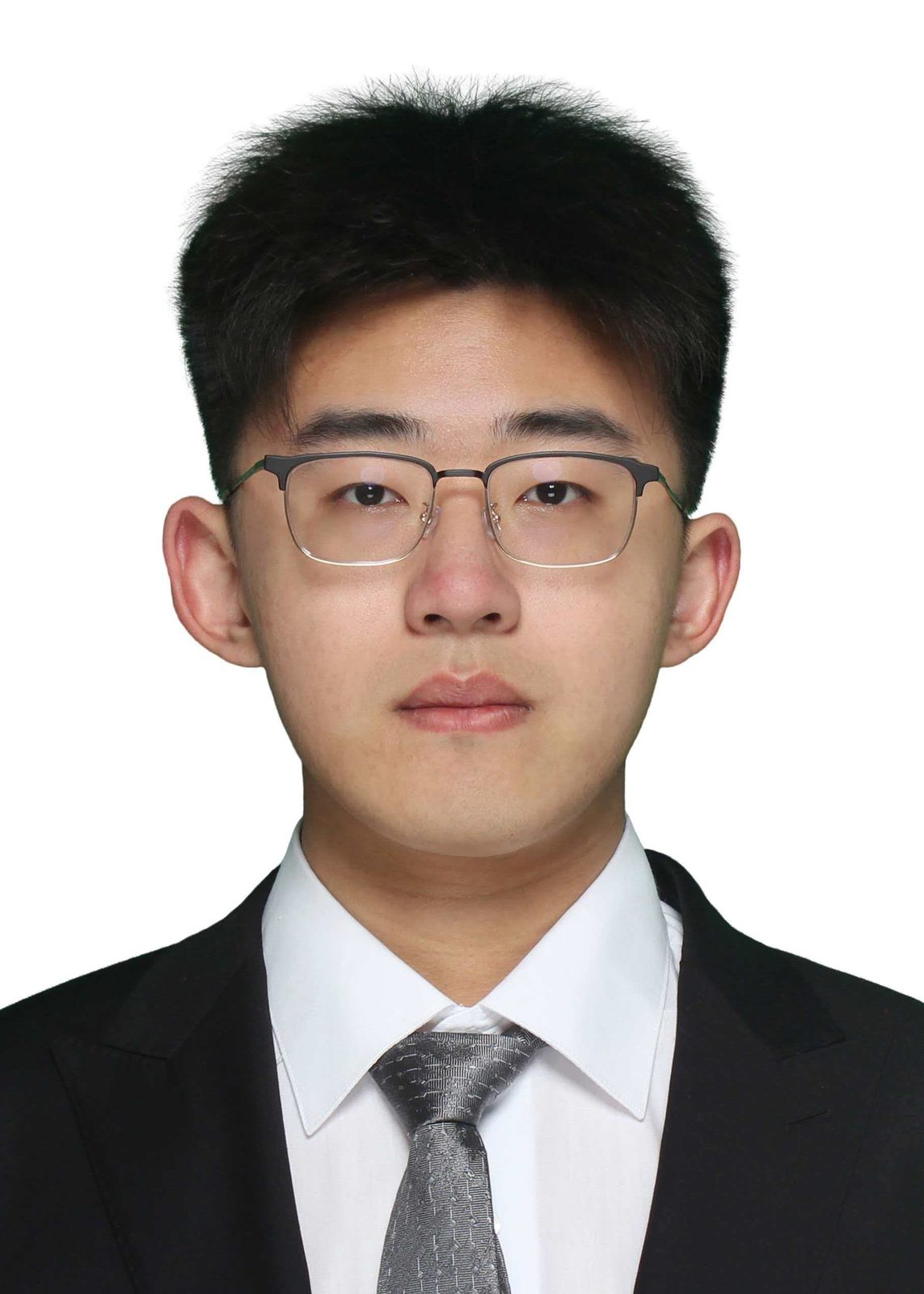 Formal portrait of Tianxiang Wu